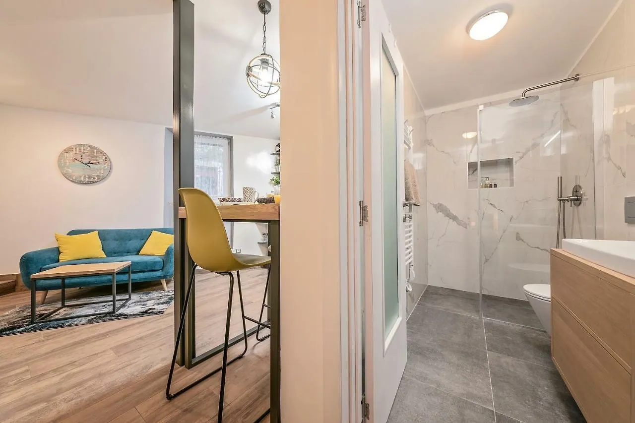 Mariva Downtown Studio Ровинь 0*,  Хорватия