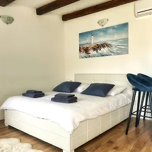 Tara Appartement Zadar